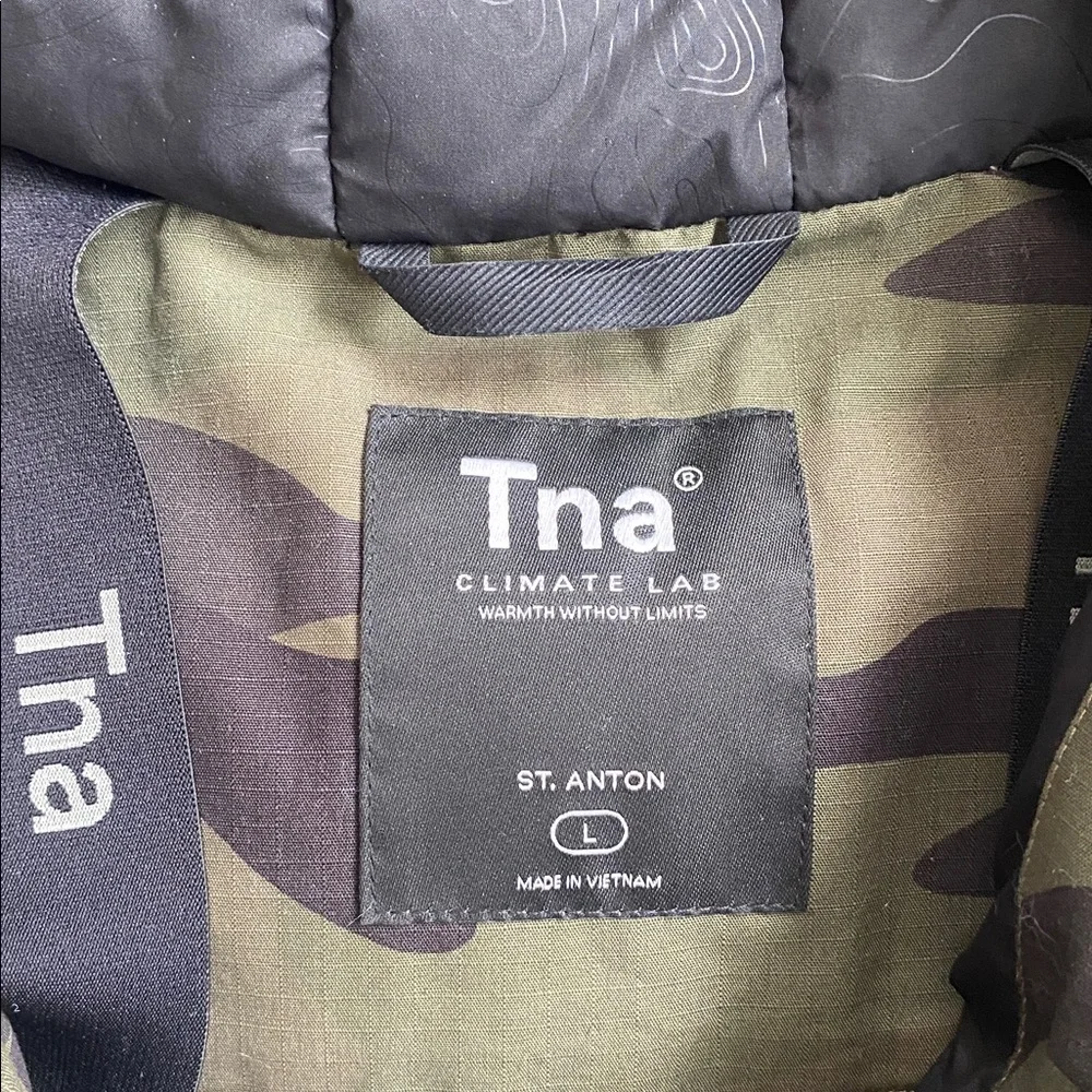 TNA St Anton Down Filled Camo Parka - Picture 3 of 14